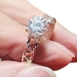 Elegant Sterling Silver Solitaire Ring